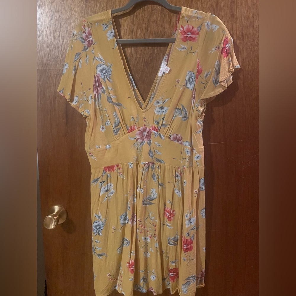 YELLOW FLORAL SUNDRESS